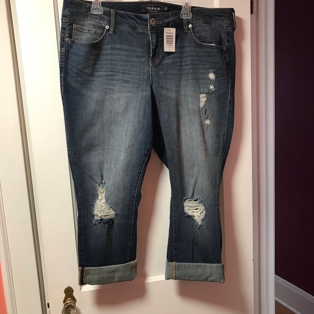 Torrid Premium Cropped Jeans